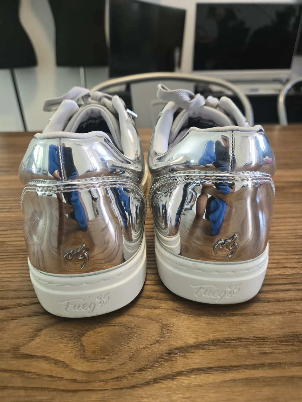 Fuego Low Top Metallic Dance Shoes Unisex Women's Size 11 Mens Size 10